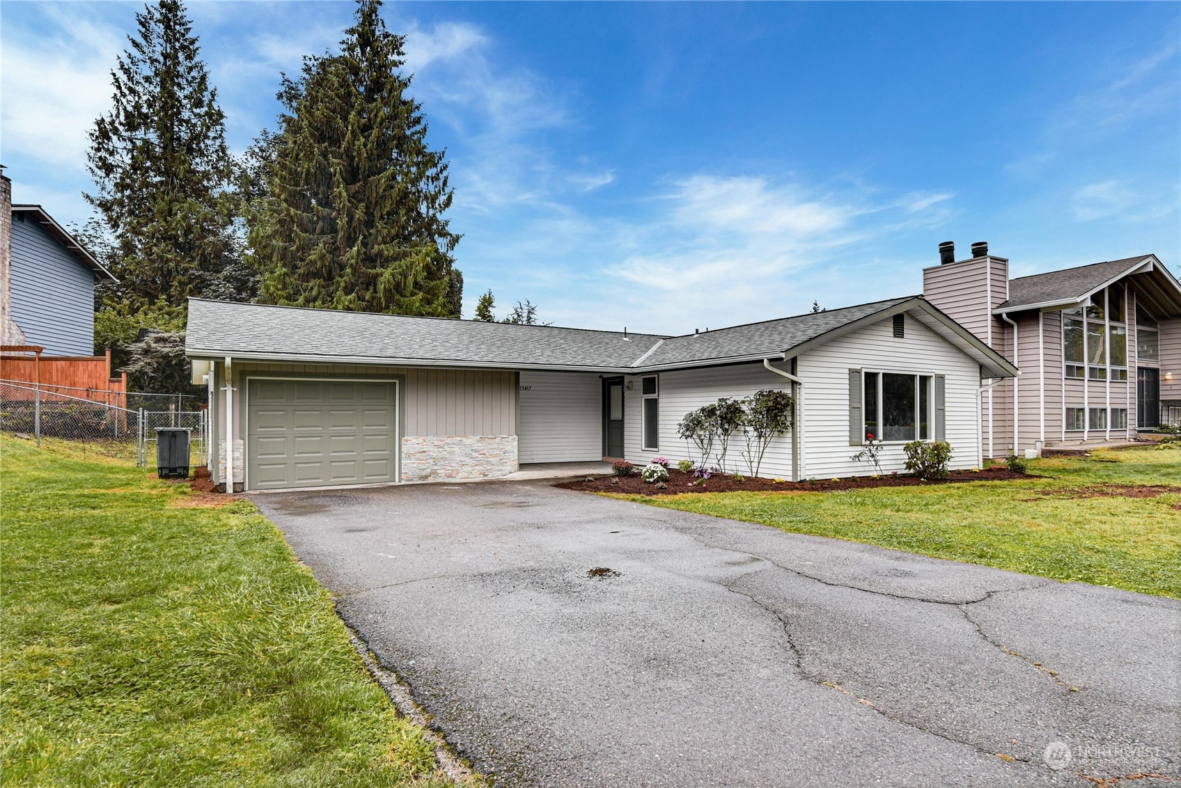 13417 SE 233rd Street  Kent WA 98042 photo