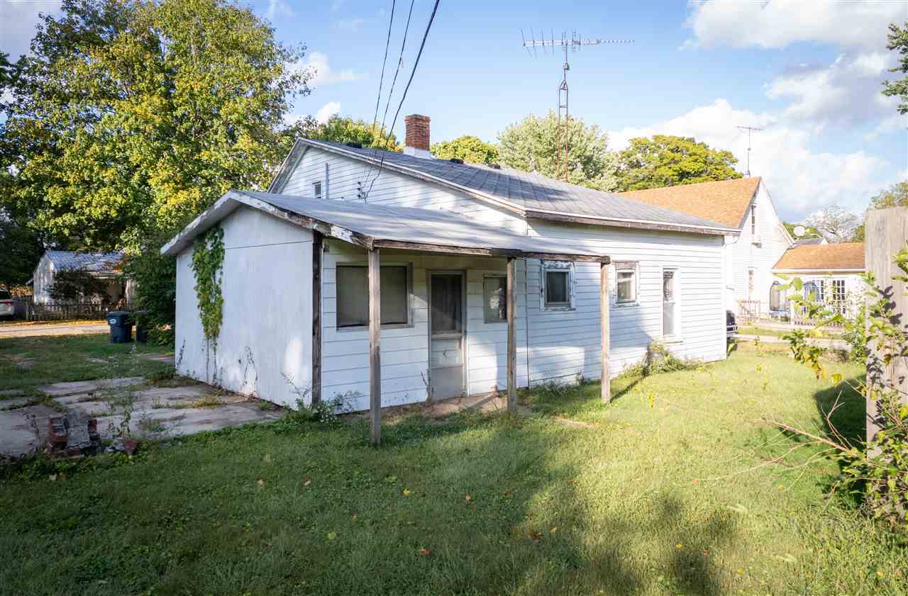 Property Photo:  307 W Main Street  IN 47357 