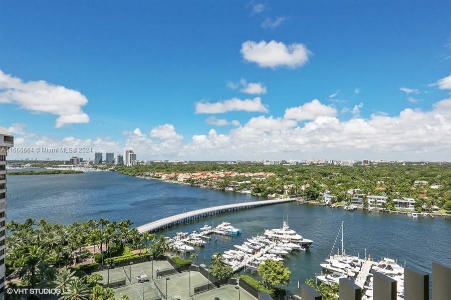 Property Photo:  2 Grove Isle Dr B1708  FL 33133 