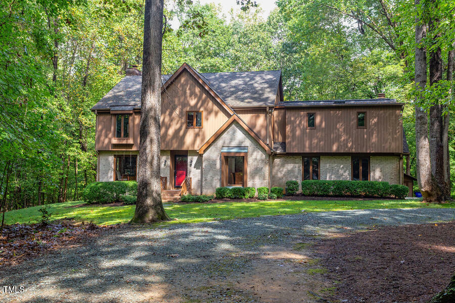 Property Photo:  110 Ironwood Place  NC 27514 