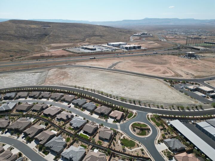 Property Photo: Pioneer Pkwy, Firestation 4 UT 84790