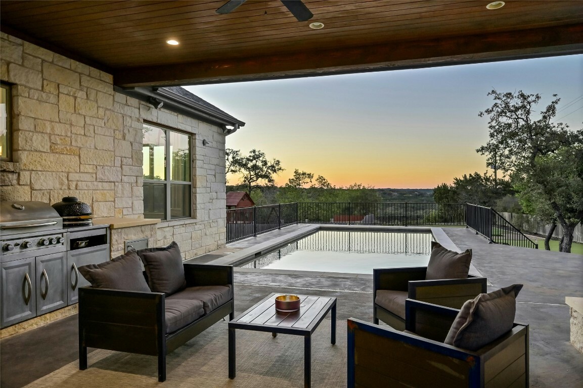 Property Photo:  124 Carefree Circle B  TX 78734 