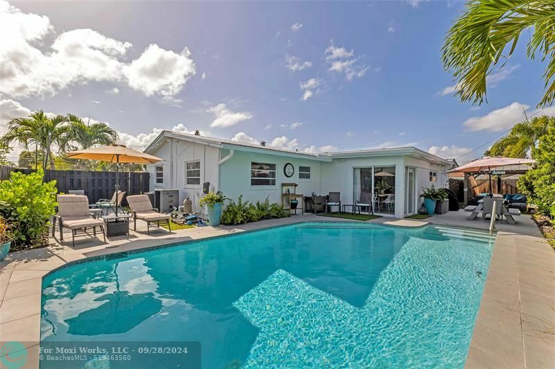 Property Photo:  5610 NE 15th Ave  FL 33334 