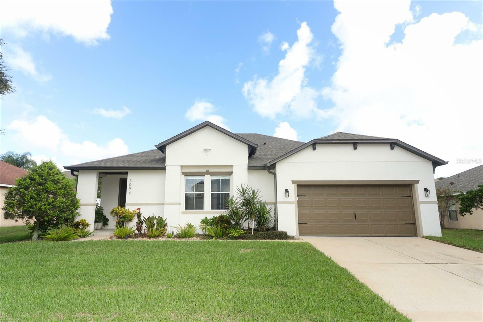 Property Photo: 3094 Anquilla Avenue FL 34711
