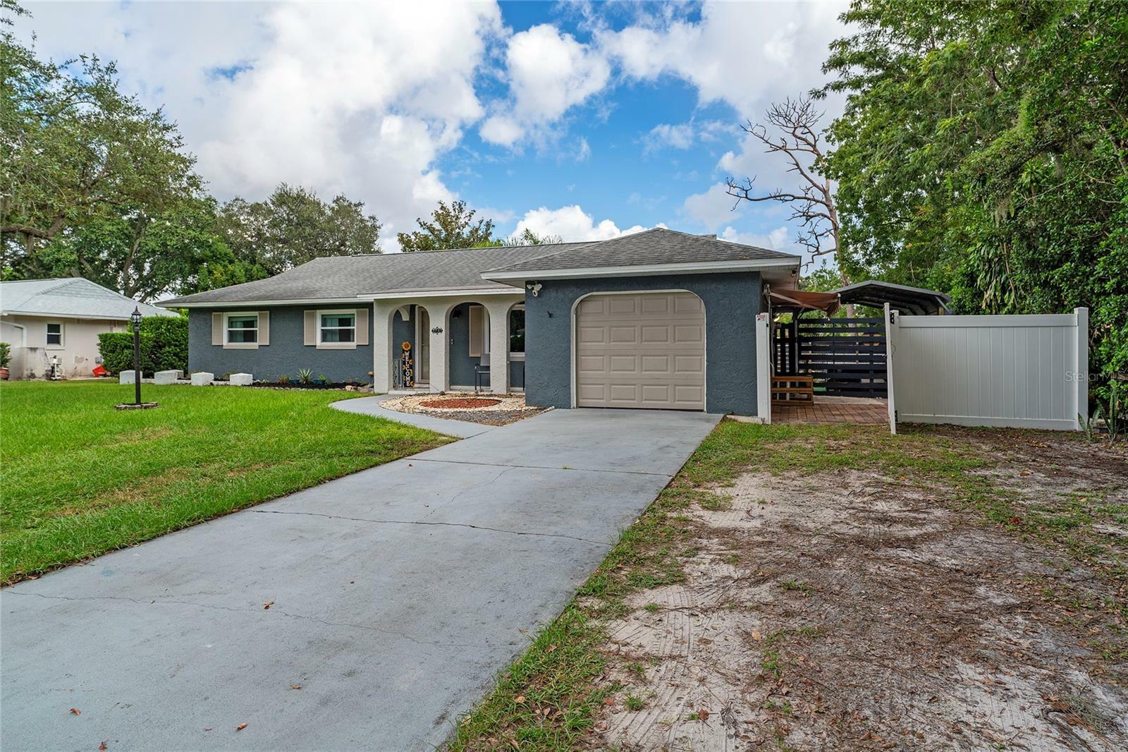 Property Photo:  3741 Capetown Drive  FL 32817 