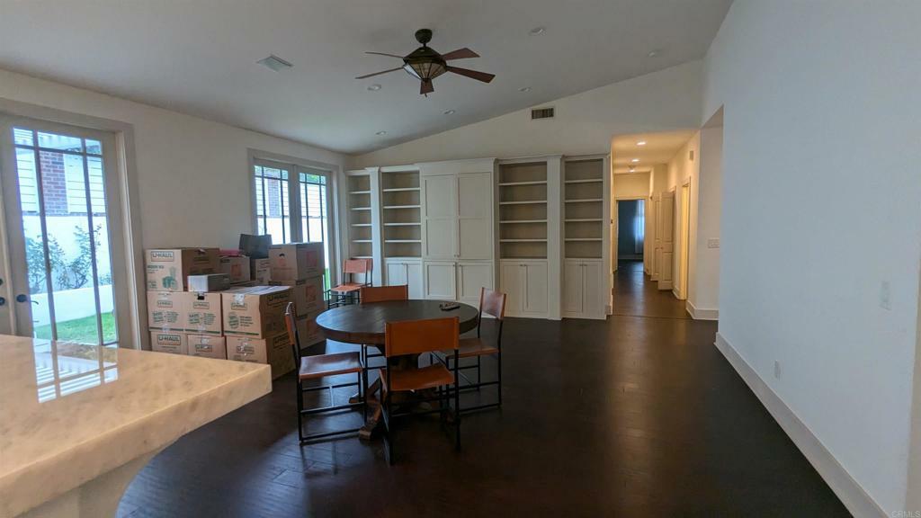 Property Photo:  610 Adella Lane  CA 92118 