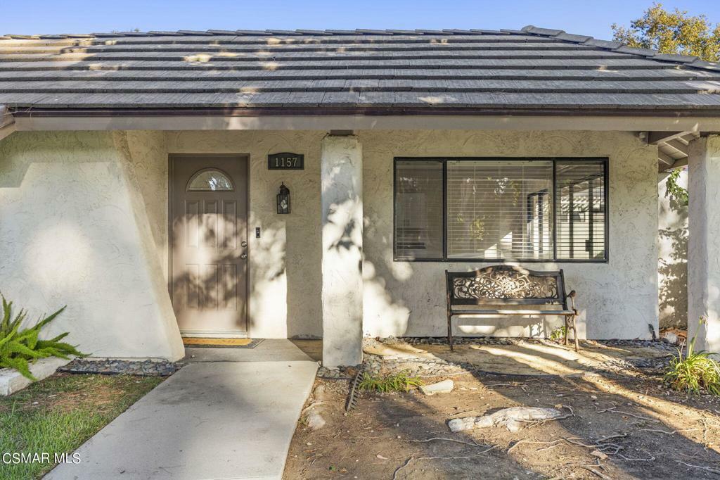 Property Photo:  1157 Landsburn Circle  CA 91361 