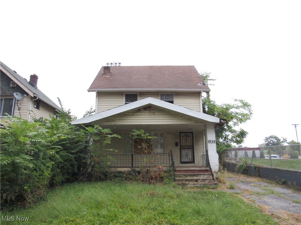 Property Photo:  1371 E 141st Street  OH 44112 