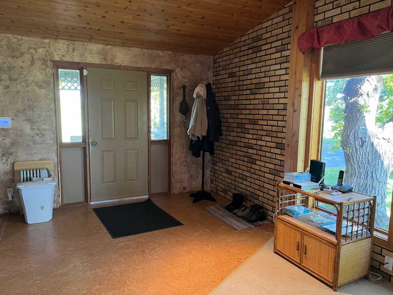 Property Photo: 75 Center Street AB T0K 2R0