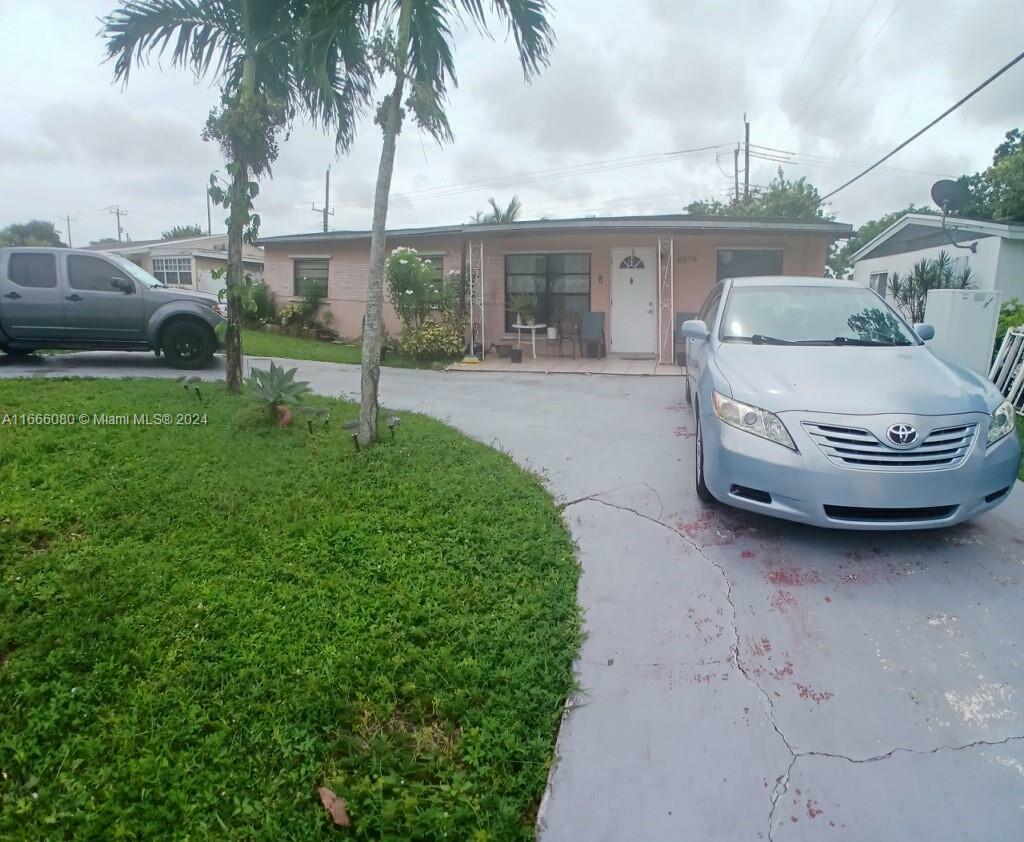 Property Photo:  6870 SW 26th St 208  FL 33023 