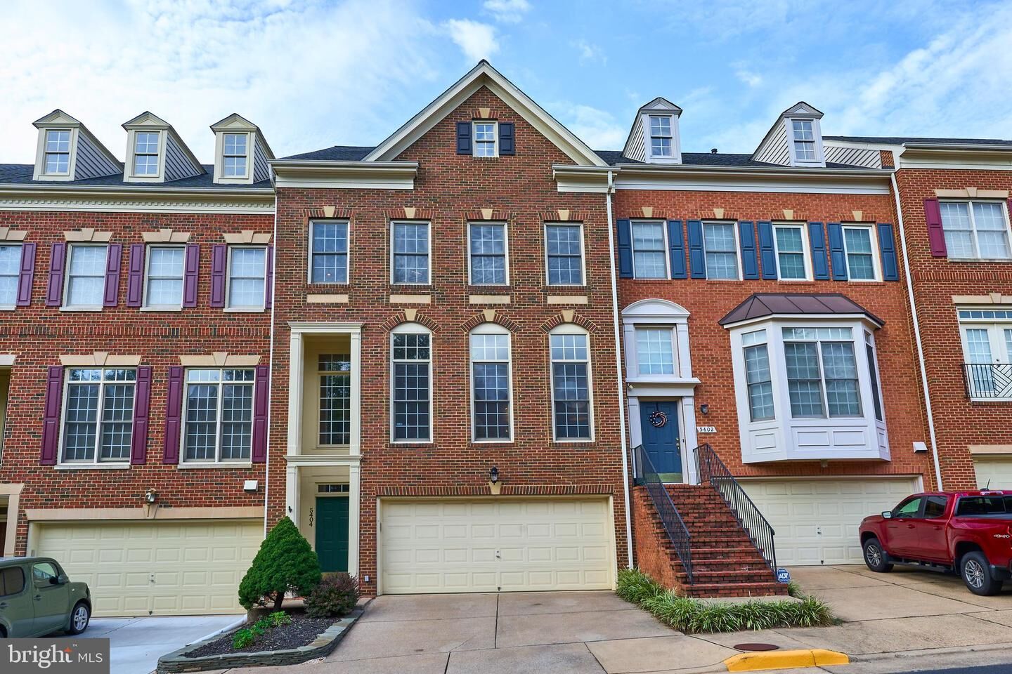 Property Photo: 5404 Edsall Ridge Place VA 22304
