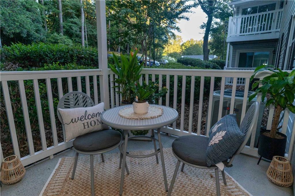 Property Photo:  2706 Suwanee Way SE 12  GA 30067 