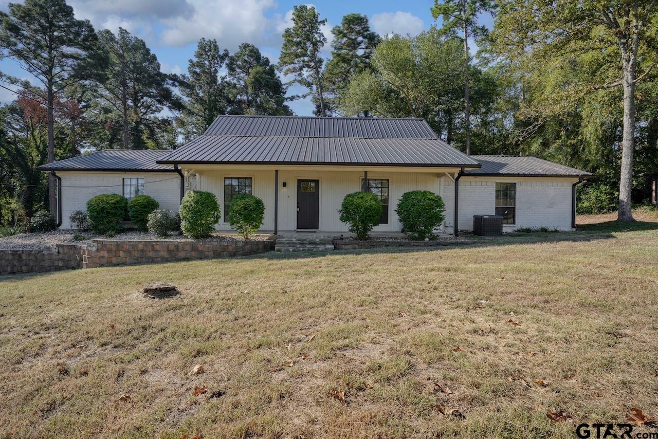 Property Photo:  1170 Fairway Drive West  TX 75771 