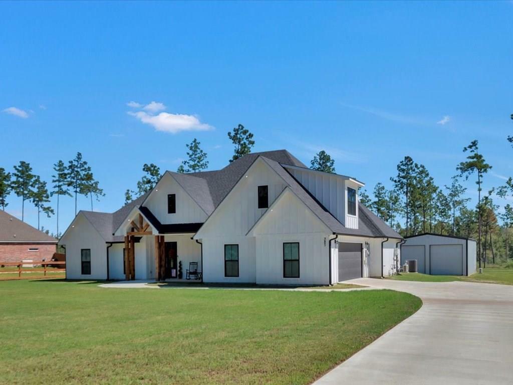 Property Photo: 387 Cc Road TX 75941