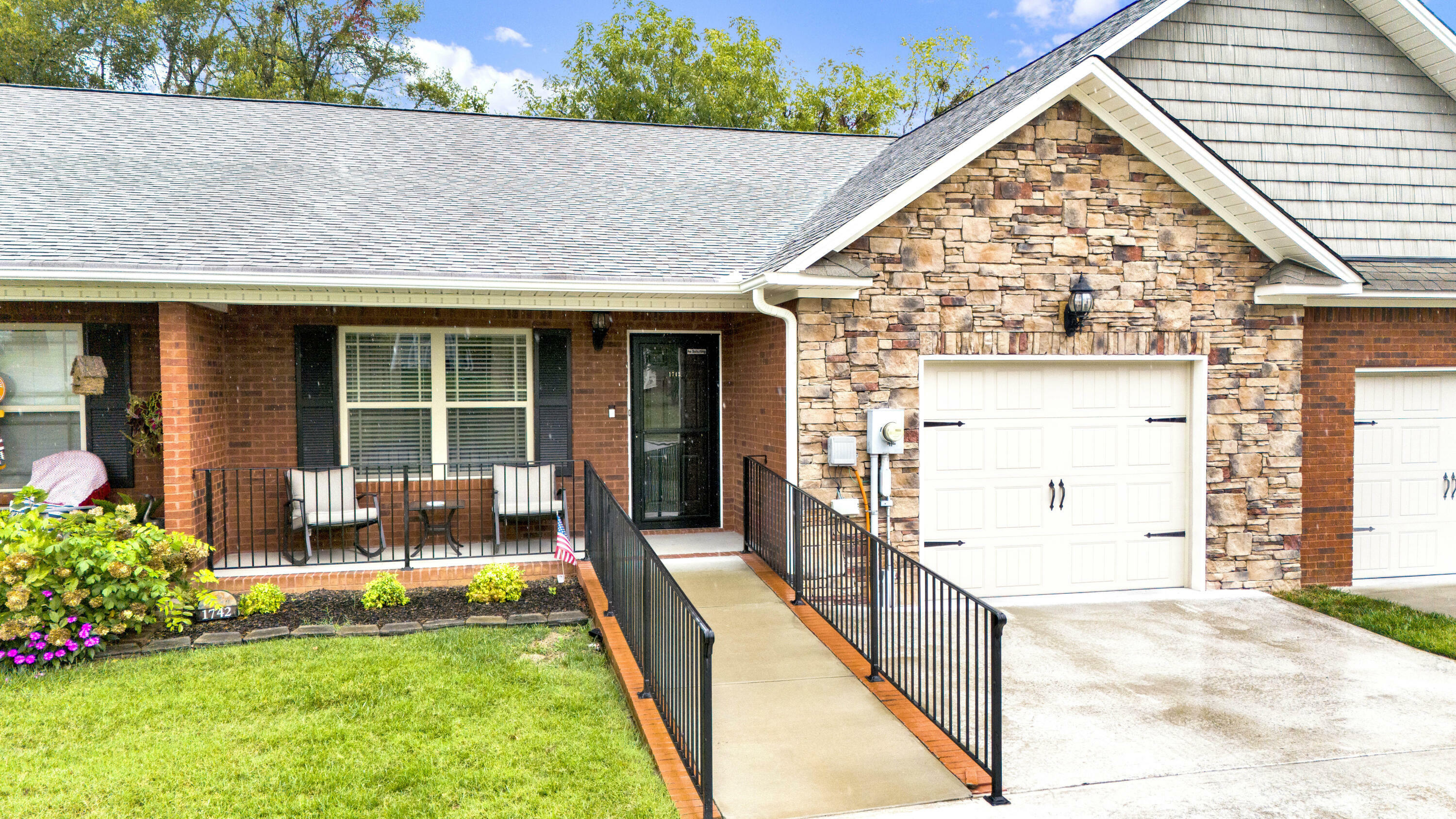 Property Photo:  1742 Chelsa Drive NE  TN 37323 