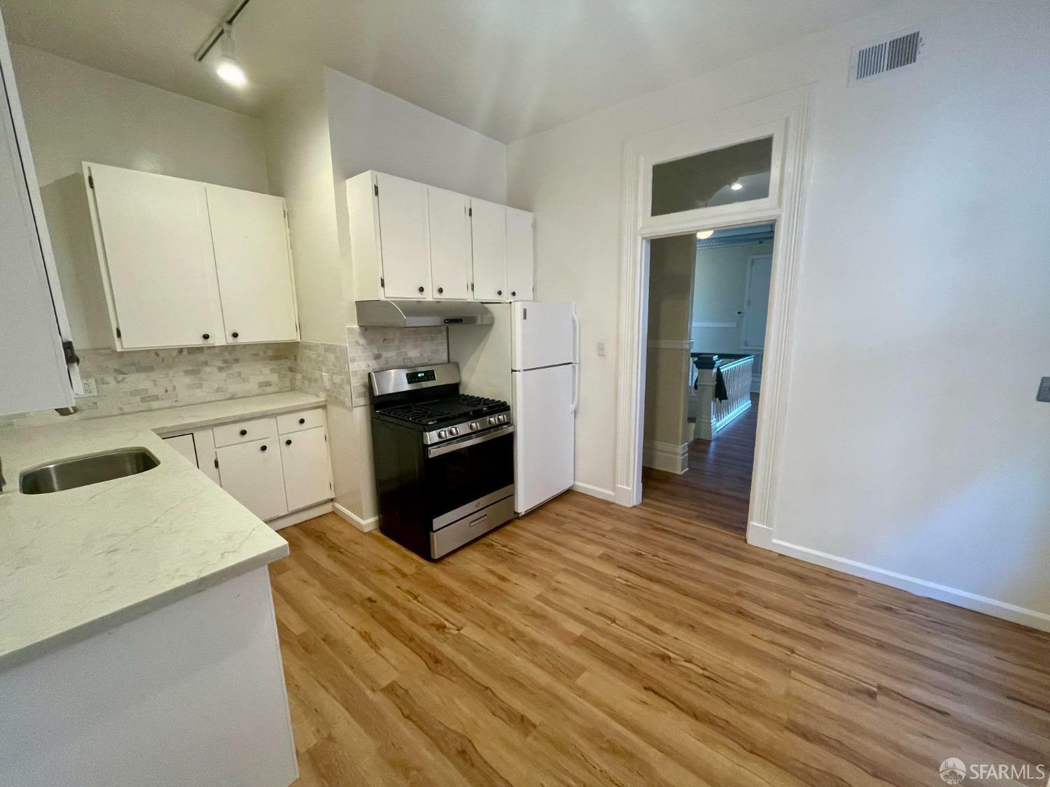 Property Photo:  3285 22nd Street  CA 94110 