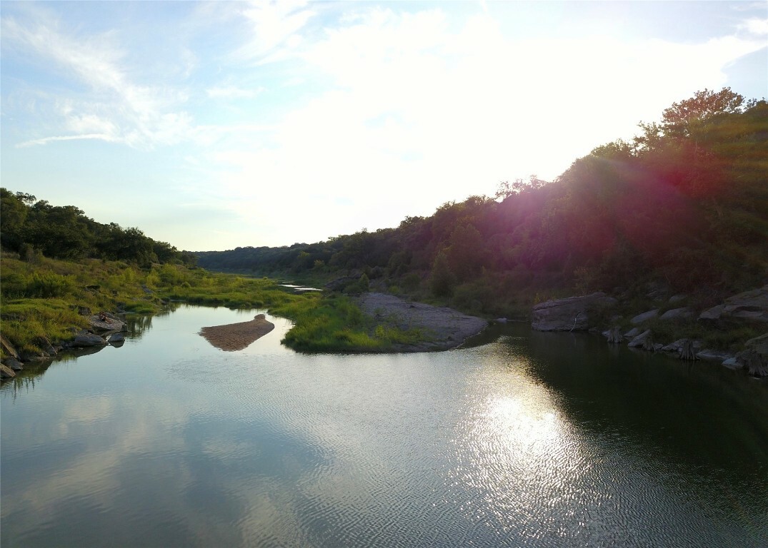 Property Photo:  5012 Hupedo Ranch Road  TX 78669 