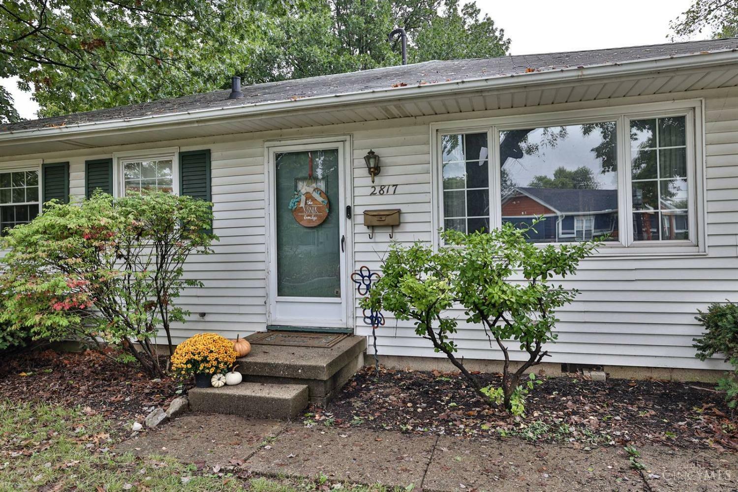 Property Photo:  2817 Moorman Place  OH 45042 