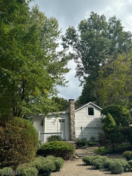 Property Photo:  1498 Valley Rd  NJ 07946 