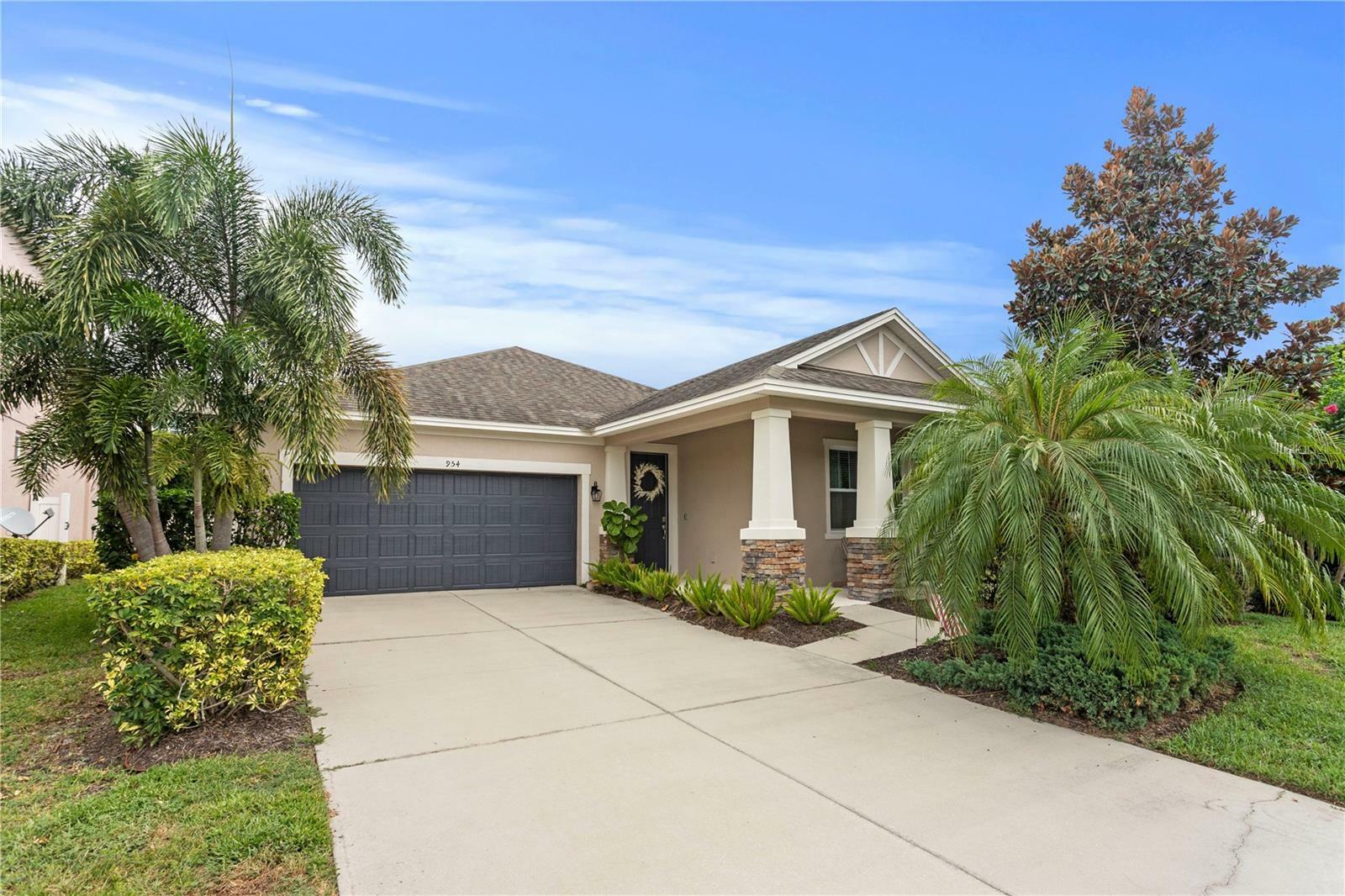 Property Photo:  954 Molly Circle  FL 34232 