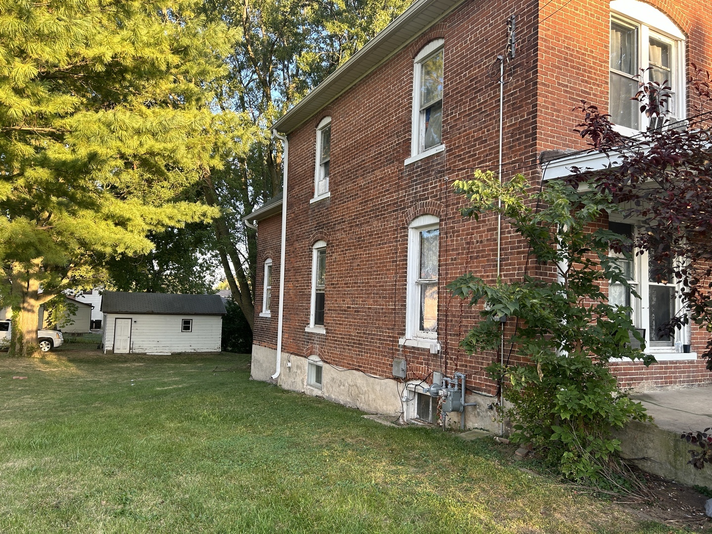 Property Photo:  355 N Foley Avenue  IL 61032 