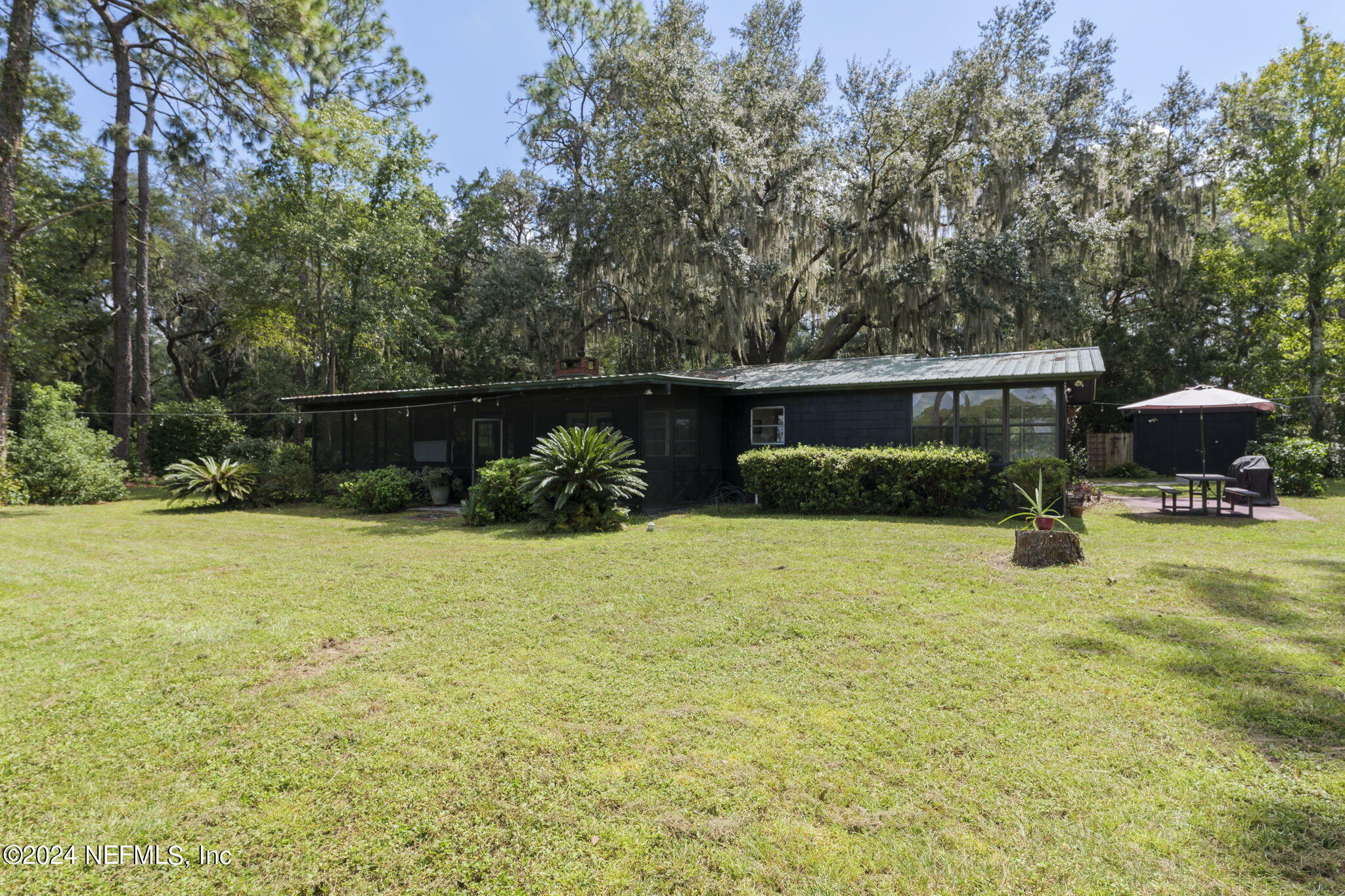 Property Photo:  116 Banana Lane  FL 32181 