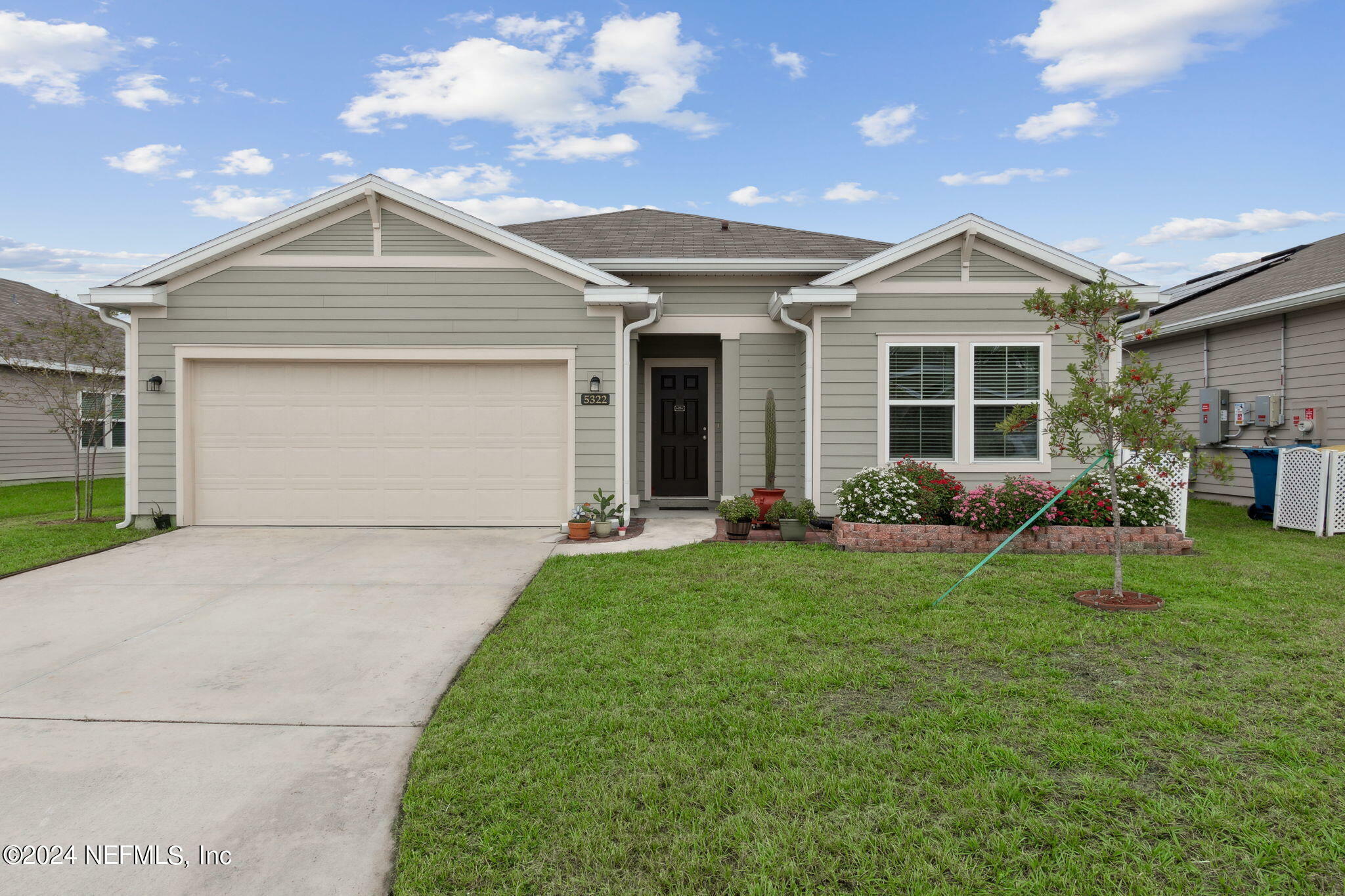 Property Photo:  5322 Kellar Circle  FL 32218 