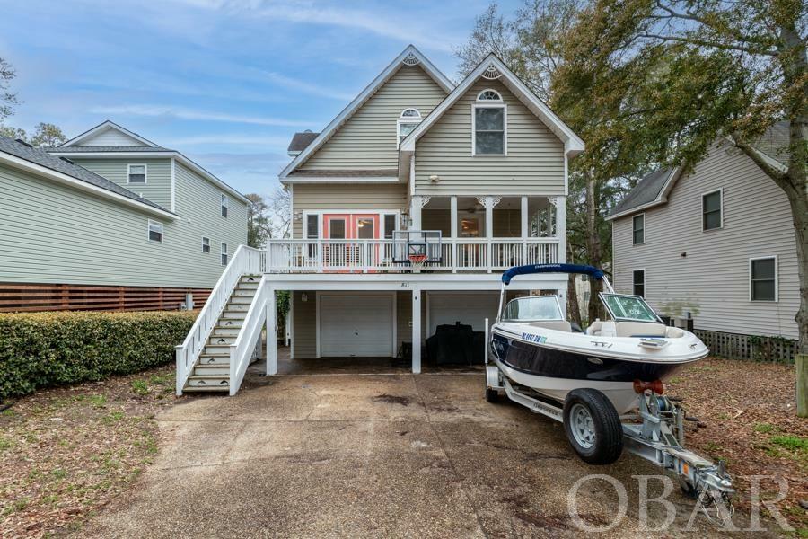 Property Photo:  811 Colington Drive  NC 27948 