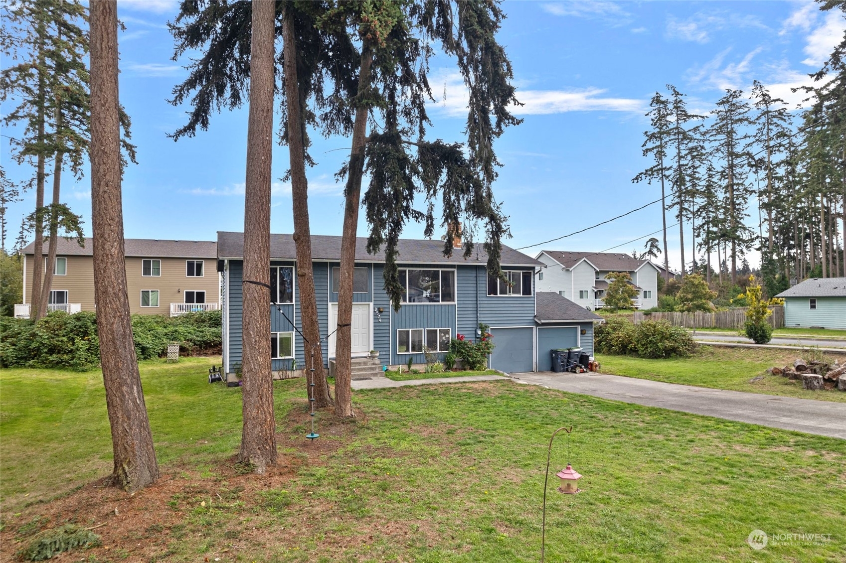 Property Photo:  2574  Olympic Drive E  WA 98277 