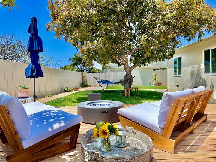 Property Photo: 2227 Cliff Drive CA