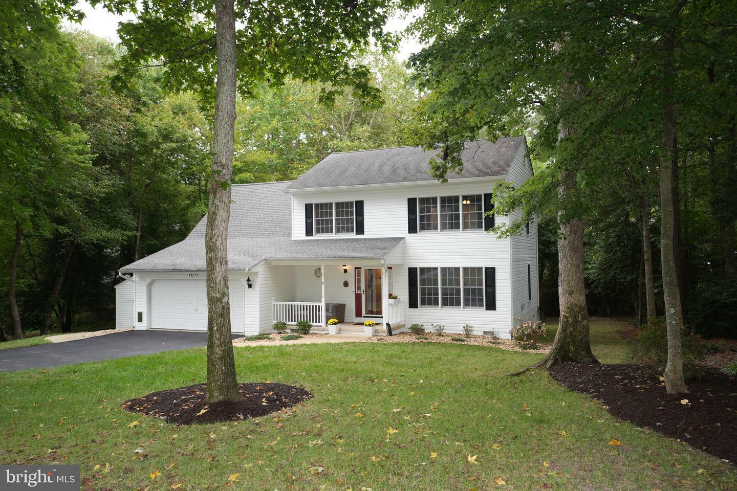 Property Photo:  43875 Wildeflower Lane  MD 20619 