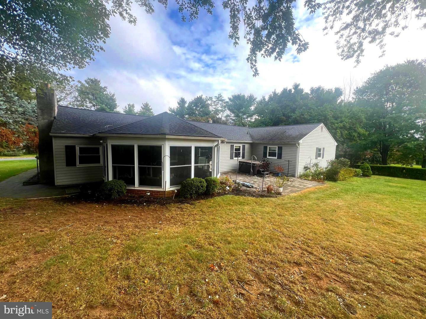 Property Photo:  1376 Faucett Drive  PA 19382 