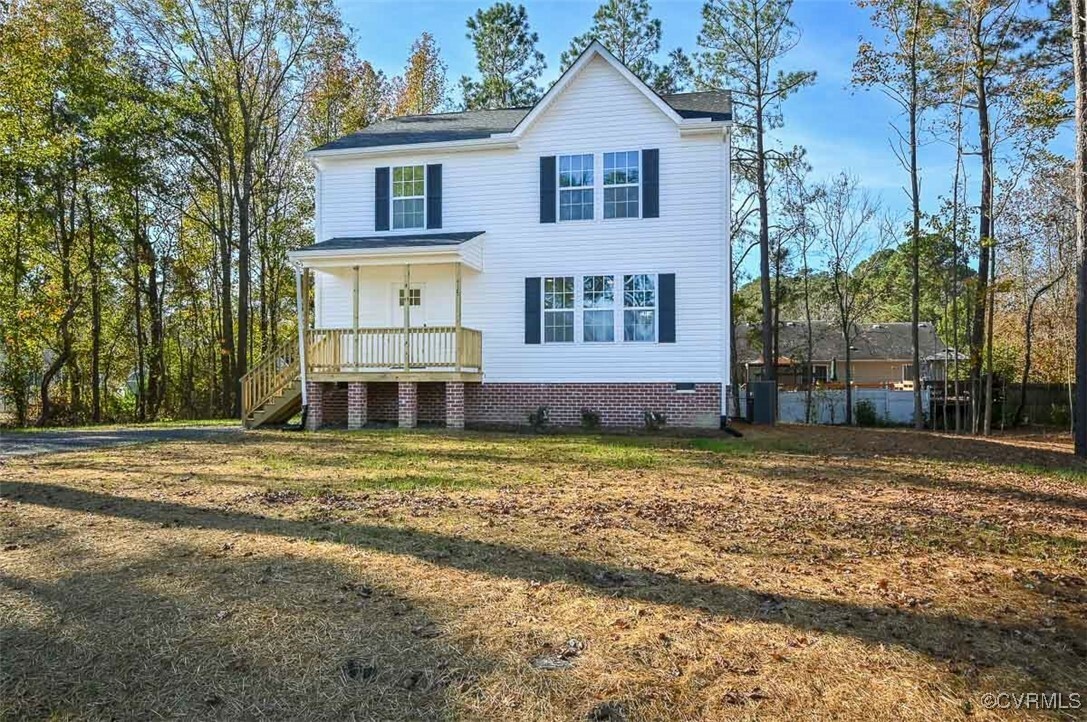 Property Photo:  727 Lake Caroline Drive  VA 22546 