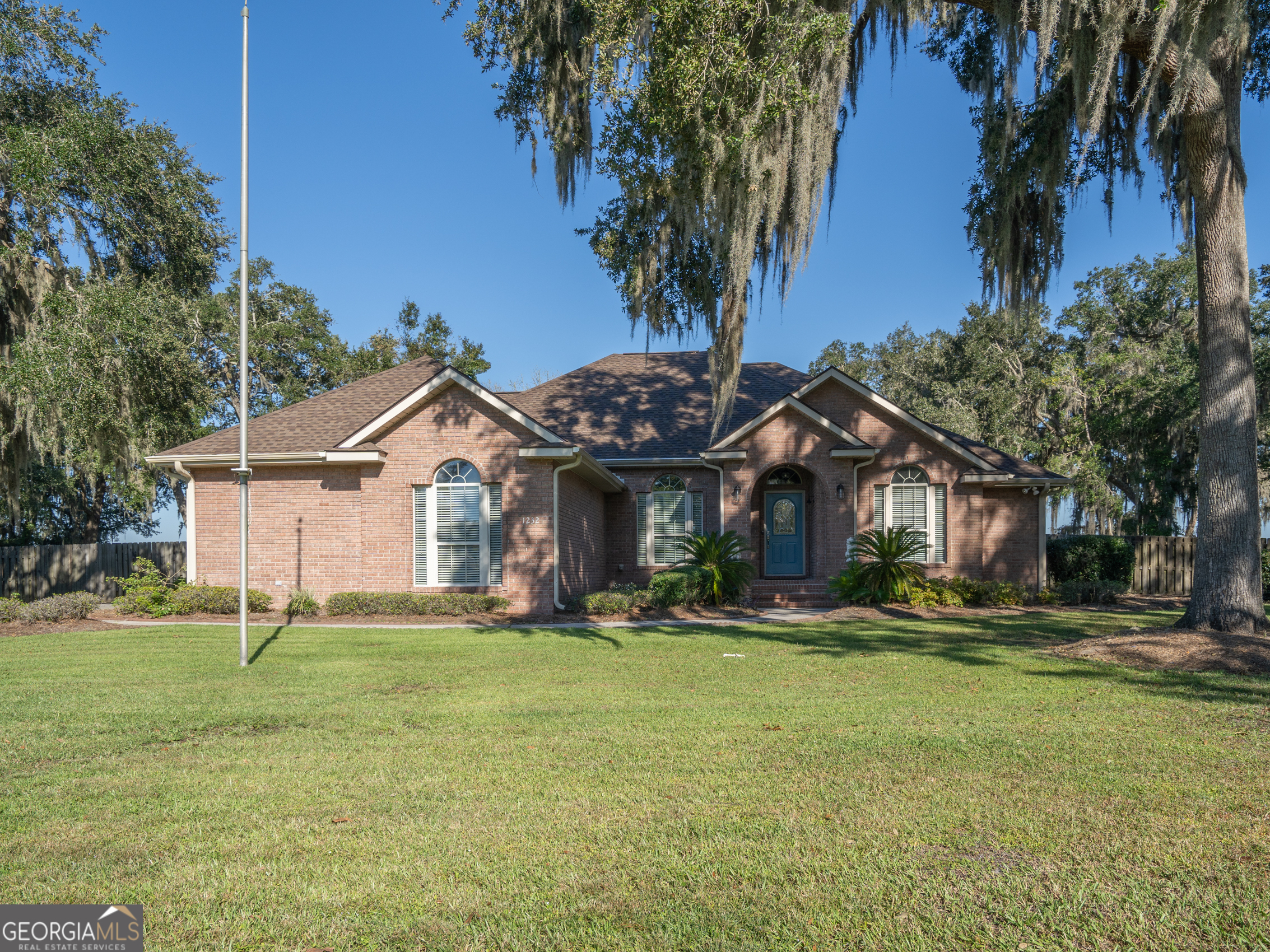 Property Photo:  1232 Bristol Hammock Circle  GA 31548 