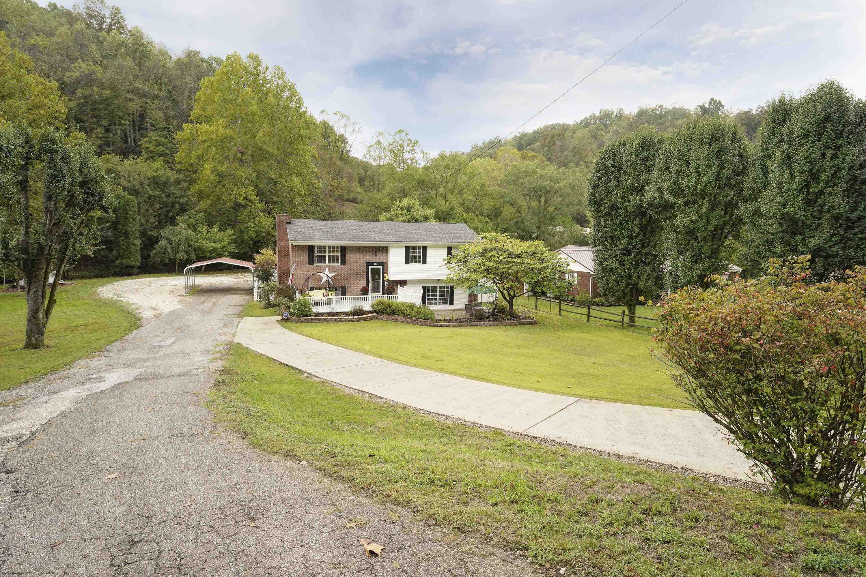 Property Photo:  541 Fudges Creek Road  WV 25504 