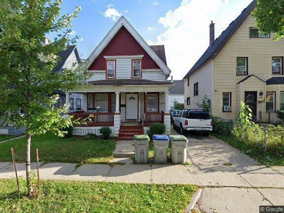 4325 W Garfield Ave 4325A  Milwaukee WI 53208 photo