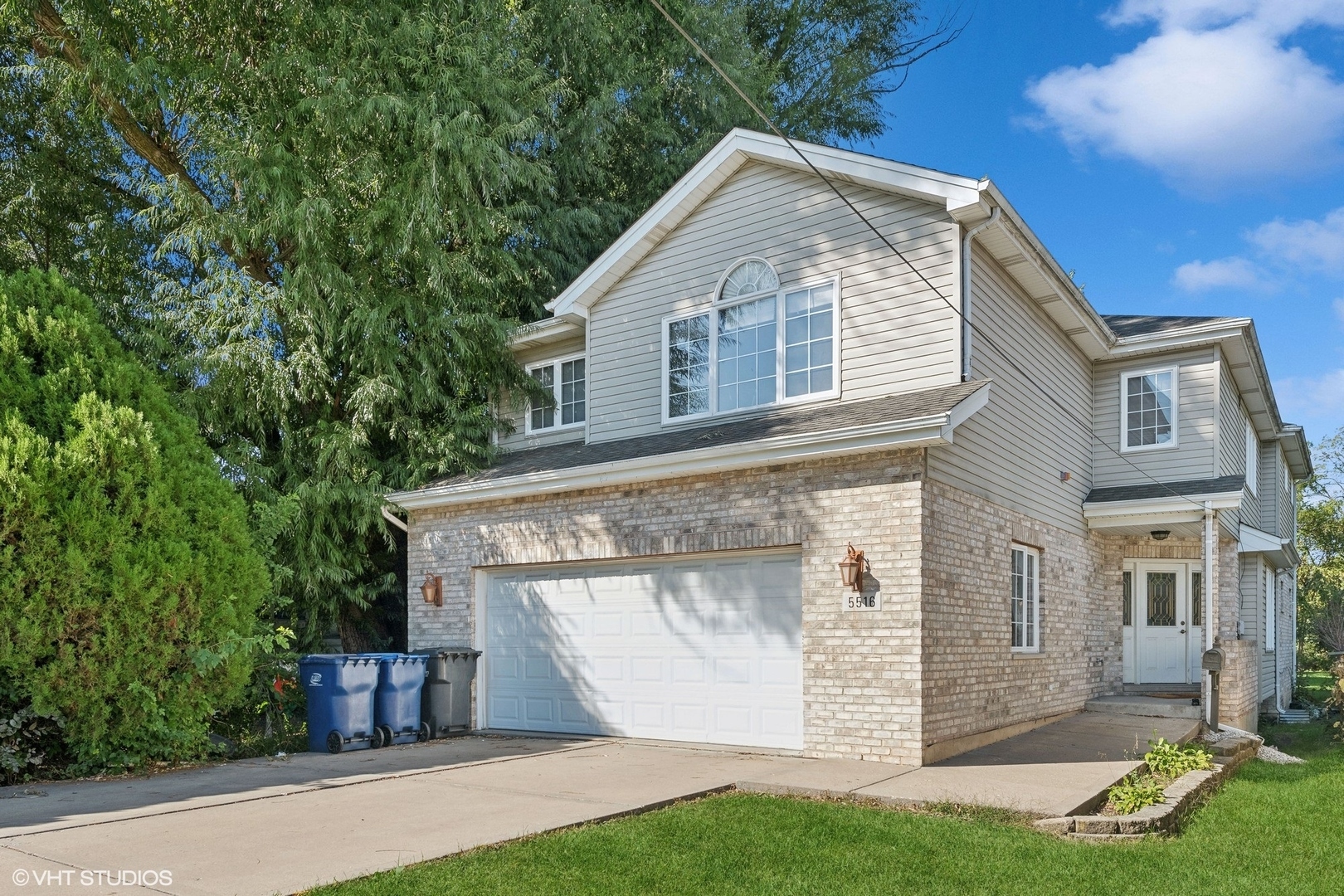 Property Photo:  5516 W Hawthorne Avenue  IL 60163 