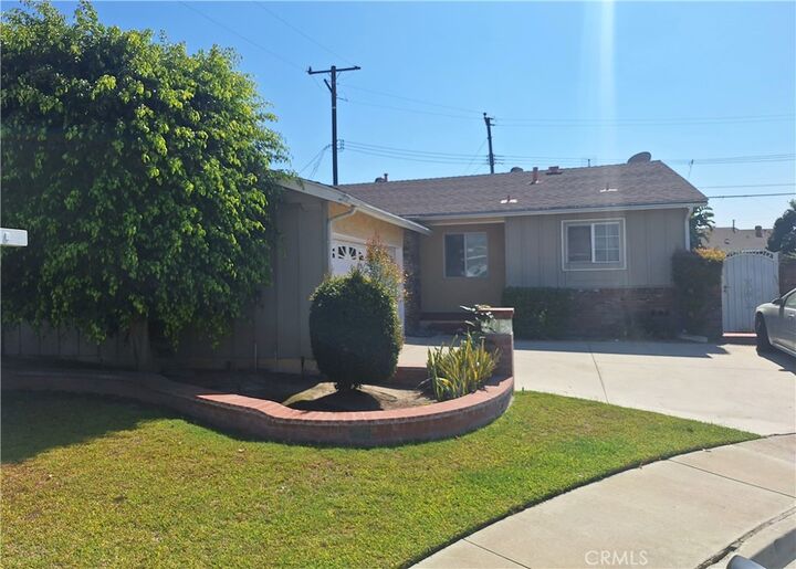 Property Photo:  11662 Dornes Street  CA 90701 