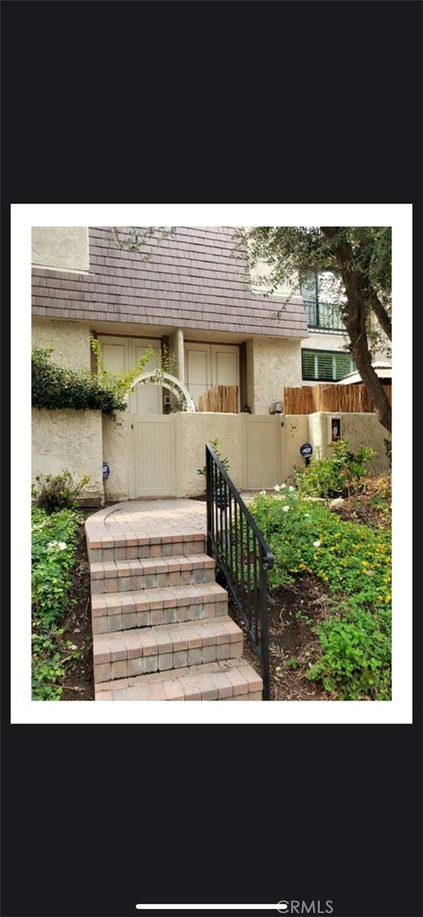 6121 Shoup Avenue 39  Woodland Hills CA 91367 photo