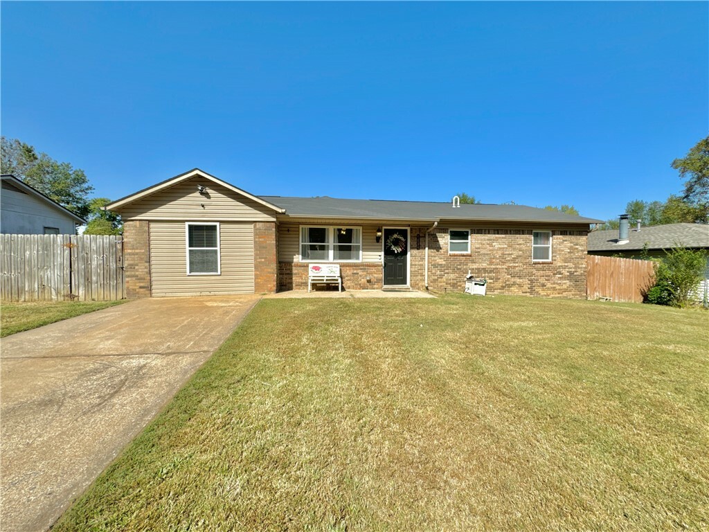 2302 Woodland Avenue  Springdale AR 72762 photo