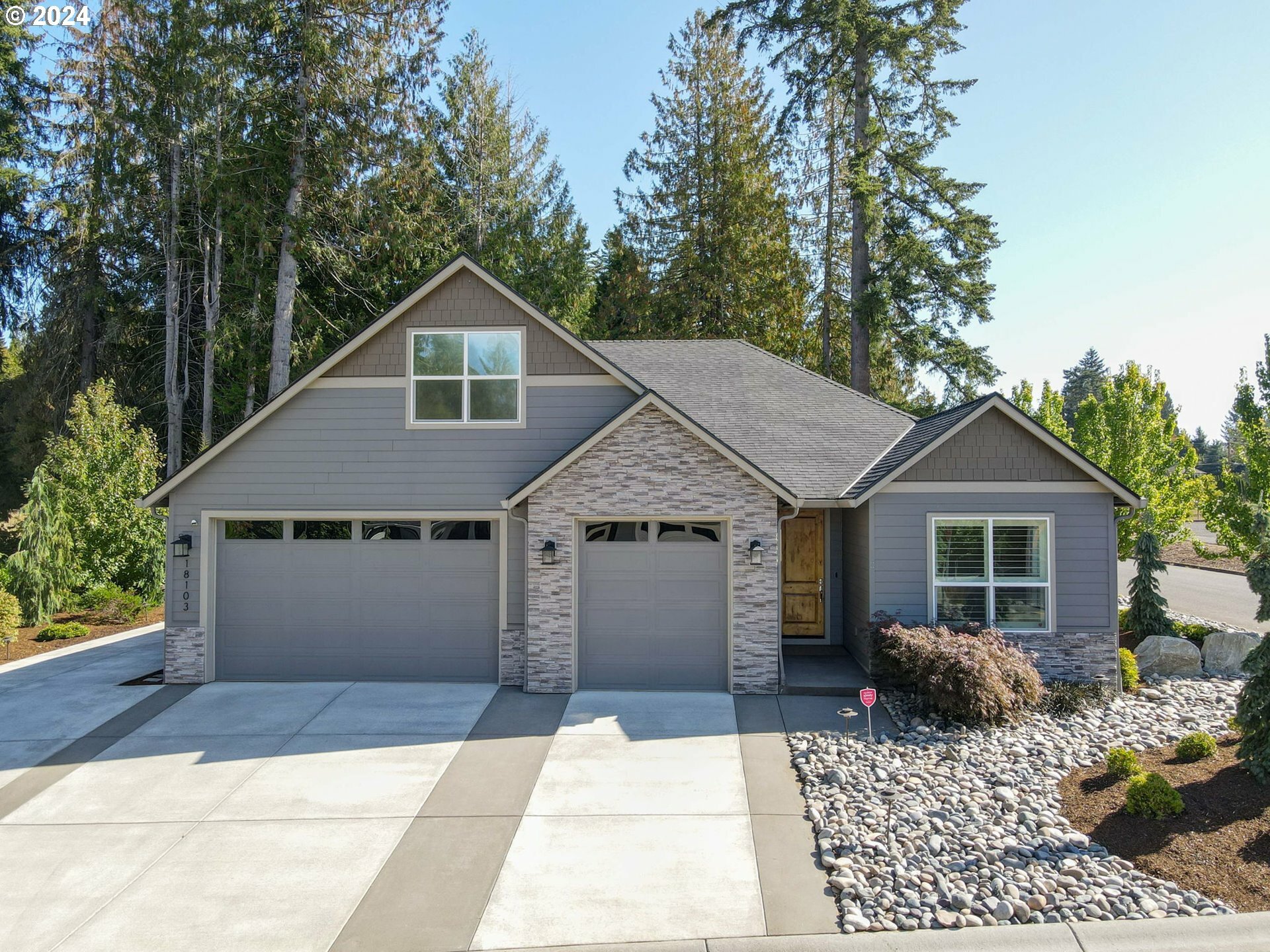 Property Photo:  18103 NE 150th Ct  WA 98606 