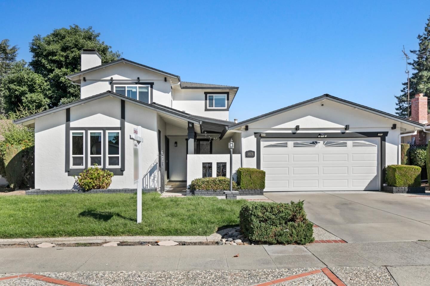Property Photo: 1678 Hayford Drive CA 95130