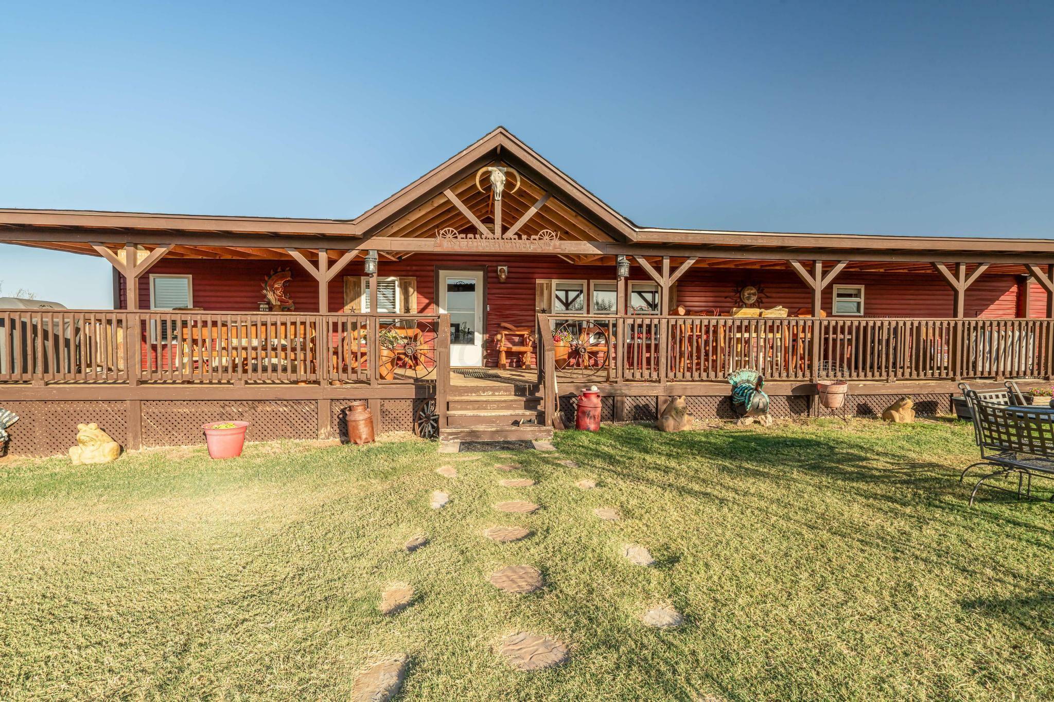 Property Photo:  21601 Saddleback Drive  TX 79010 