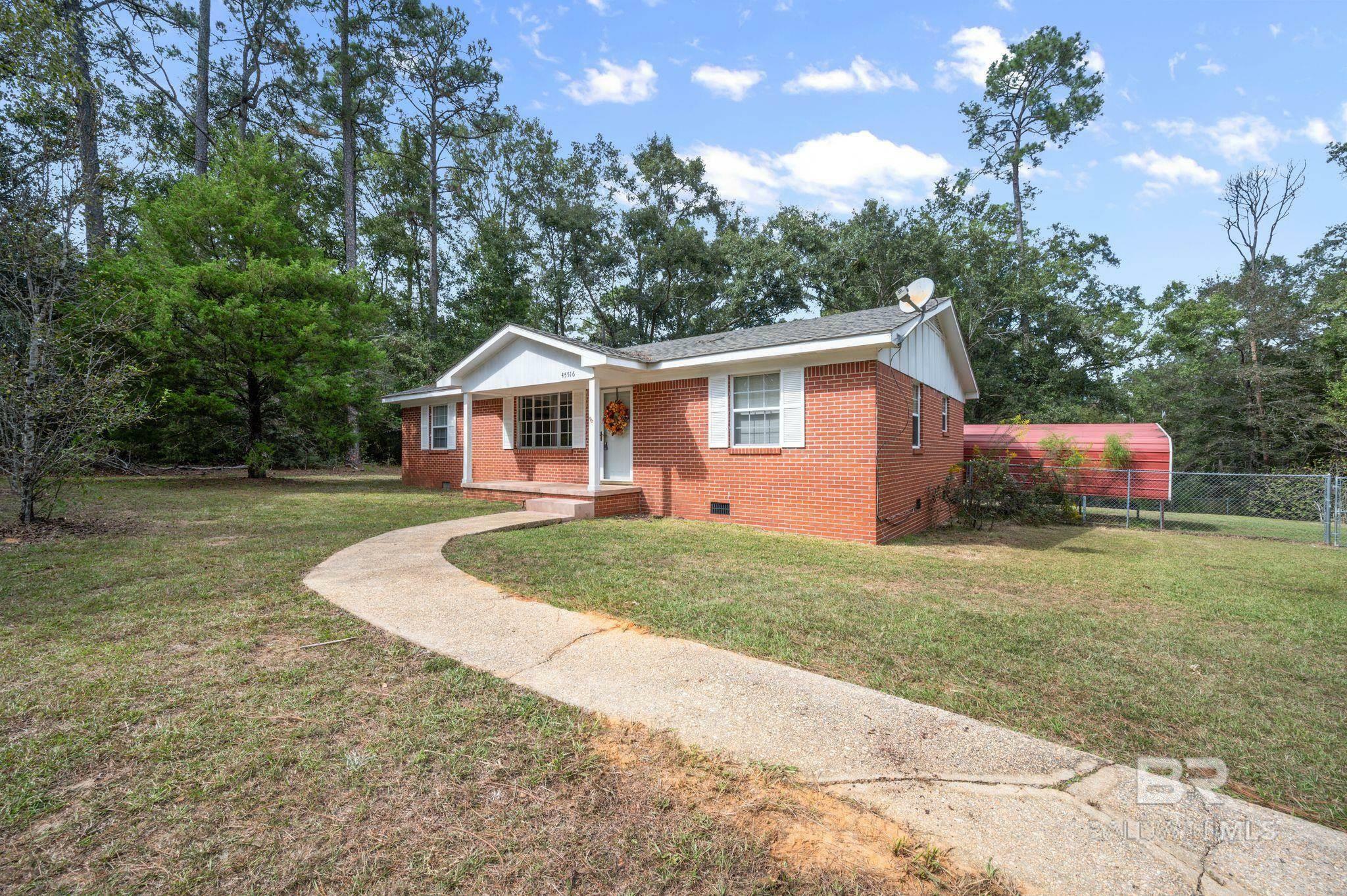 Property Photo:  45516 County Road 112  AL 36507 