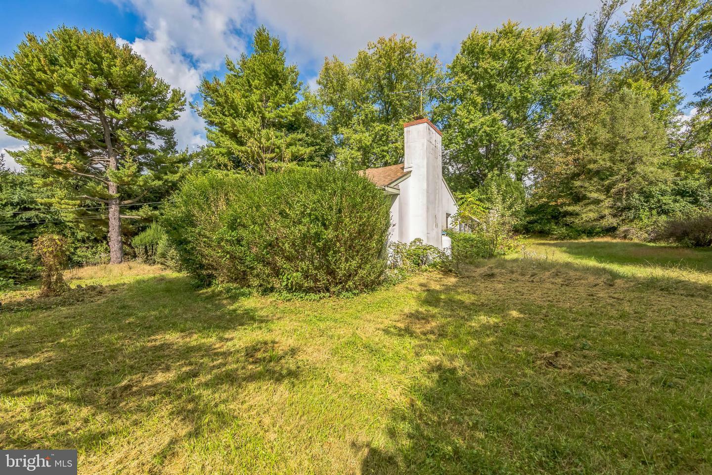 Property Photo:  191 W Street Road  PA 19348 