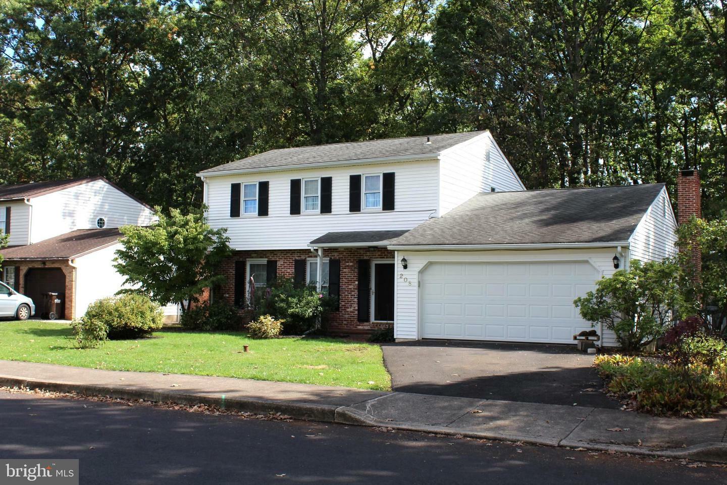 Property Photo:  208 Crestview Drive  PA 18969 