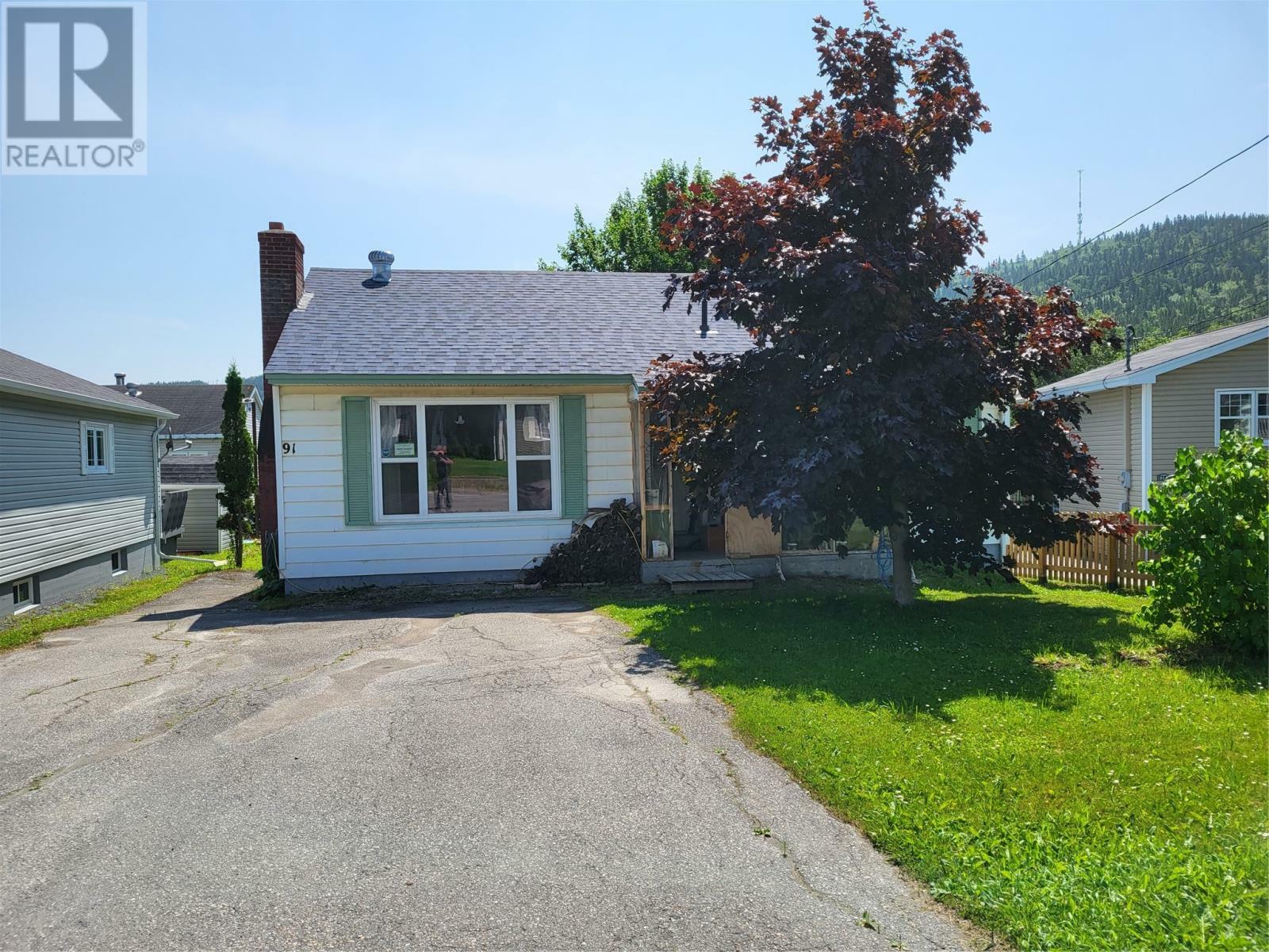 Property Photo:  91 Country Road  NL A2H 4M2 