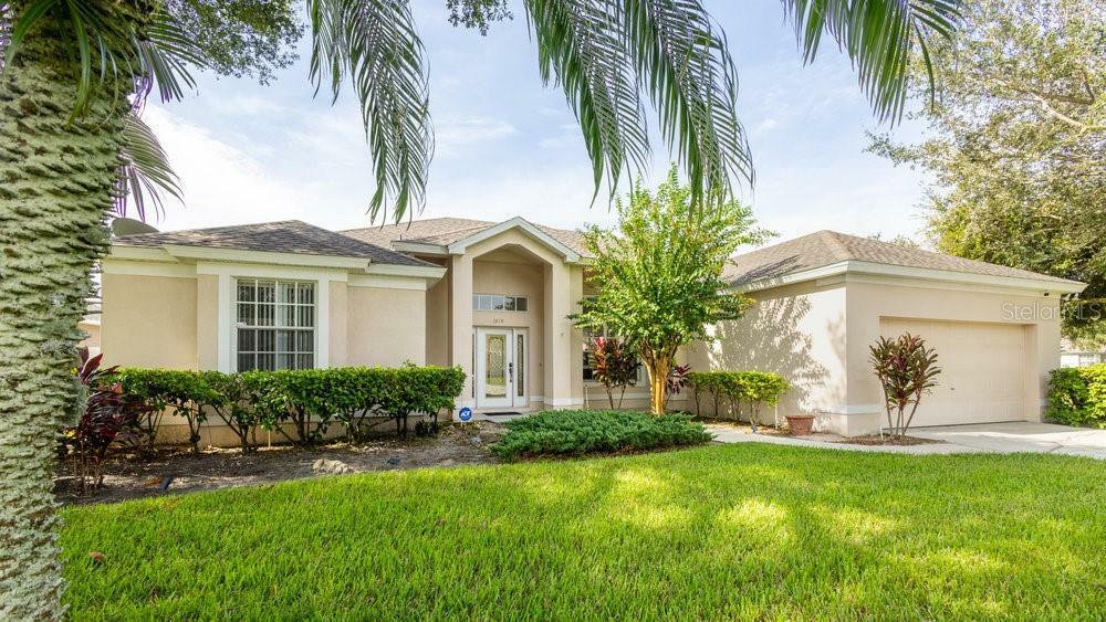 Property Photo:  3914 Shadowind Way  FL 34734 