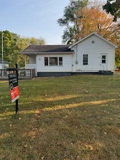 Property Photo: 178 Seaver Street MI 48845