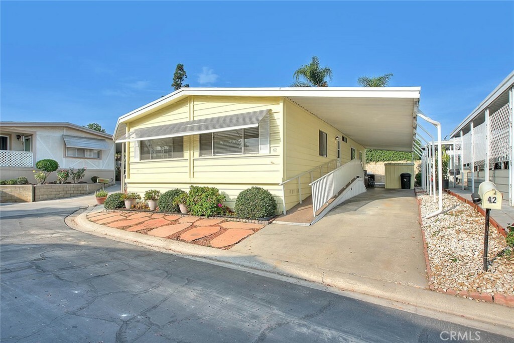 Property Photo:  42 Taylor Court  CA 92821 